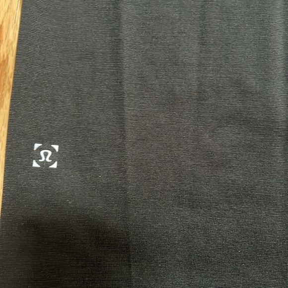 Lululemon men’s small let’s get sweaty long sleeve tee. - Picture 5 of 7